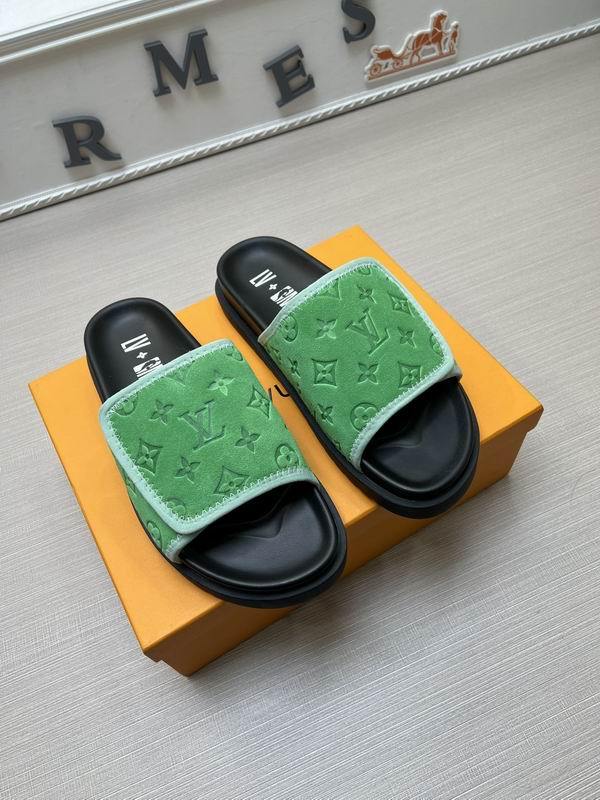 LV Men's Slippers 515